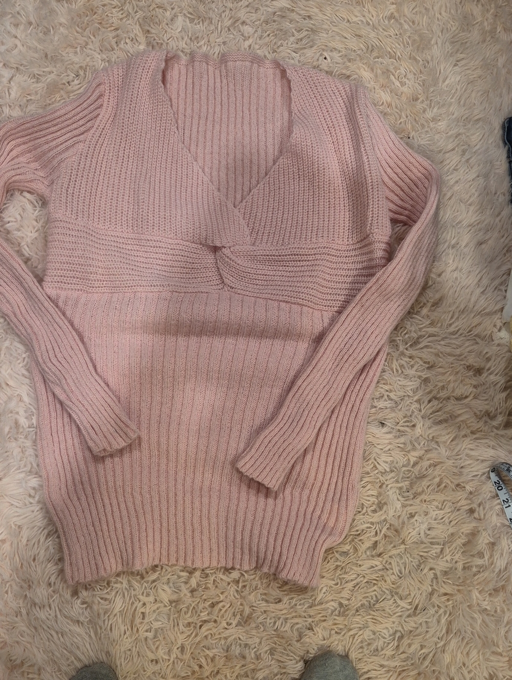 Women’s Pink Ribbed V-Neck Knit Sweater
